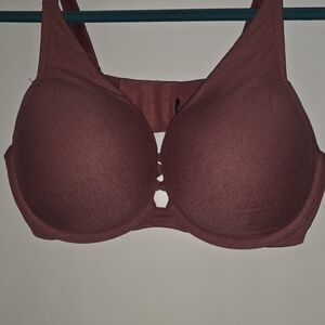 Everyday Molded Plunge Bra in Deep Maroon